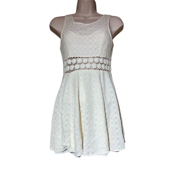 Free People Women's Ivory Daisy Waist Mini Dress Size 0 Sleeveless - Picture 1 of 5